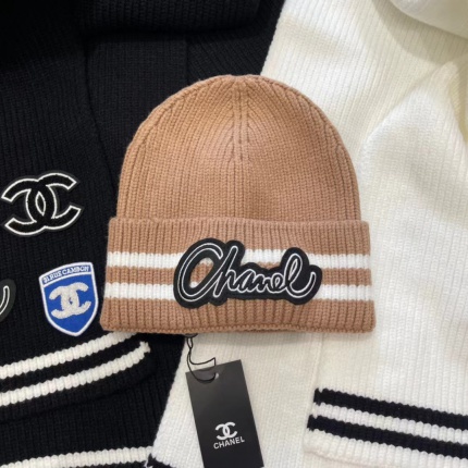 Chanel Hats in 223987