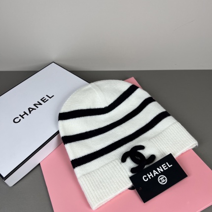 Chanel Hats in 223996