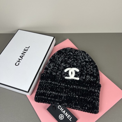Chanel Hats in 223998