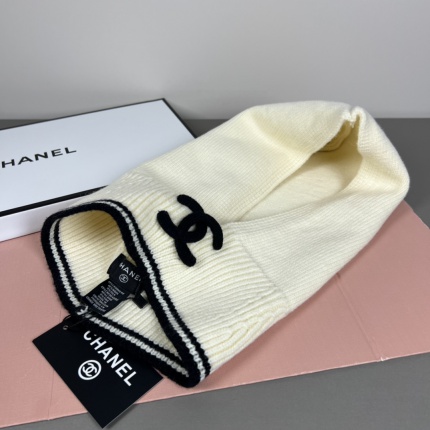 Chanel Hats in 224049