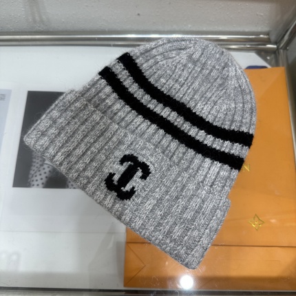 Chanel Hats in 224088