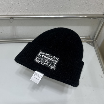 Chanel Hats in 224102