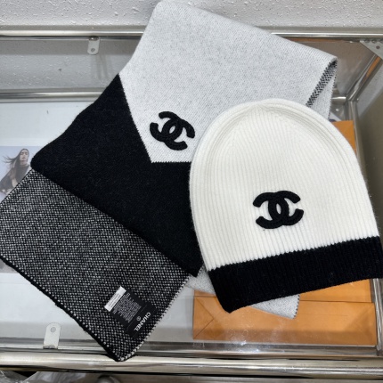 Chanel Hats in 224139