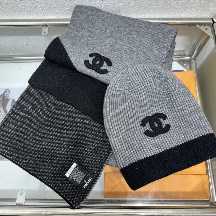Chanel Hats in 224140
