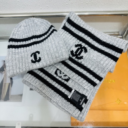 Chanel Hats in 224150