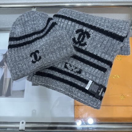 Chanel Hats in 224152