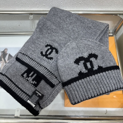 Chanel Hats in 224157