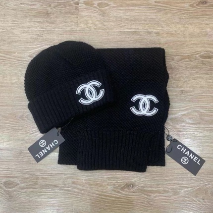 Chanel Hats in 224158