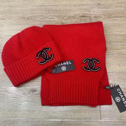 Chanel Hats in 224163
