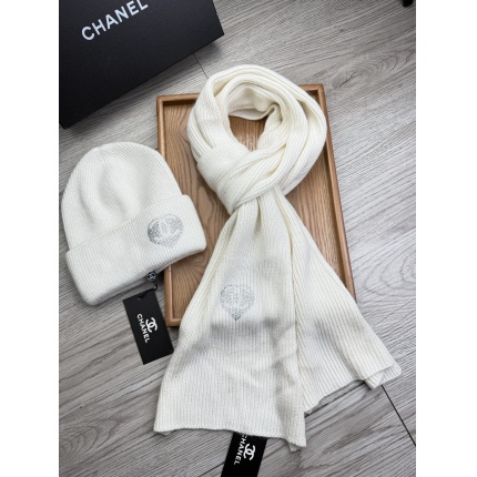 Chanel Hats in 224179