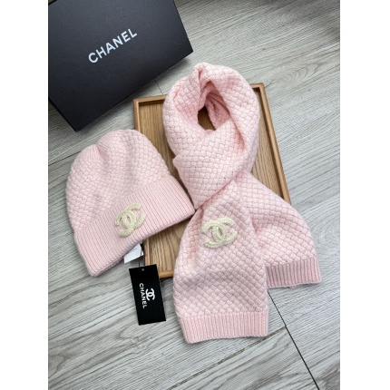 Chanel Hats in 224189