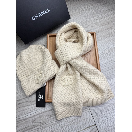 Chanel Hats in 224190
