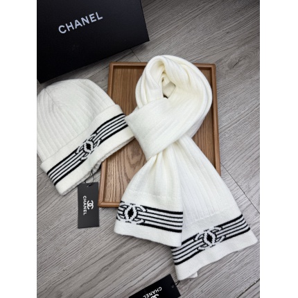 Chanel Hats in 224198