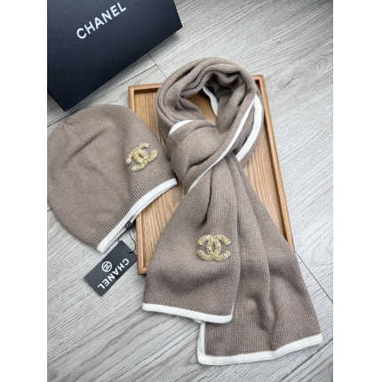 Chanel Hats in 224210