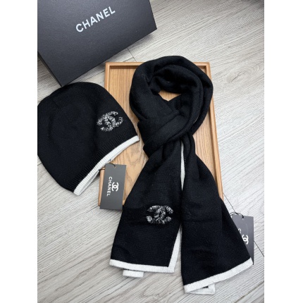 Chanel Hats in 224211