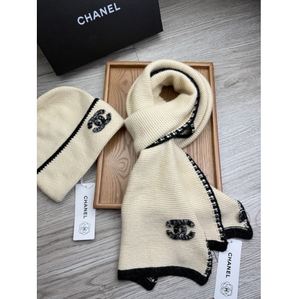 Chanel Hats in 224214