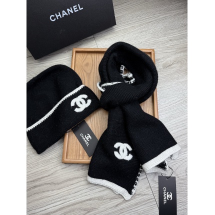 Chanel Hats in 224215