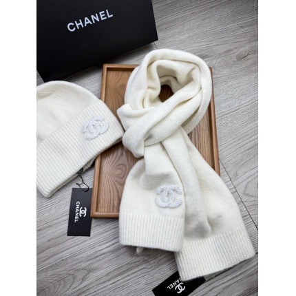 Chanel Hats in 224219