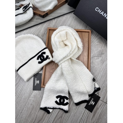 Chanel Hats in 224227