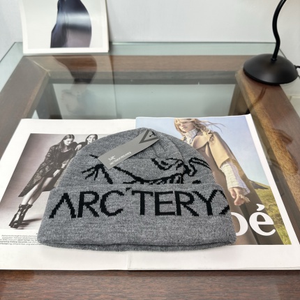 ARC`TERYX Caps in 224254
