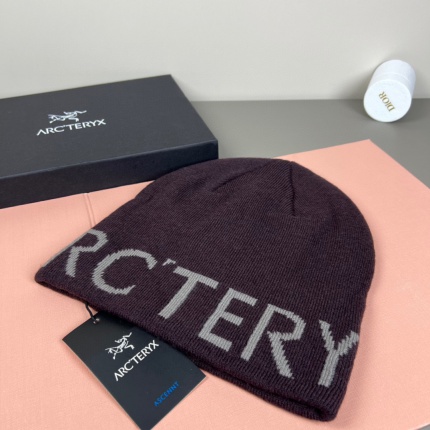 ARC`TERYX Caps in 224272