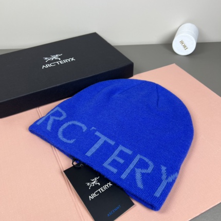 ARC`TERYX Caps in 224278