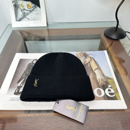 YSL Caps in 224310