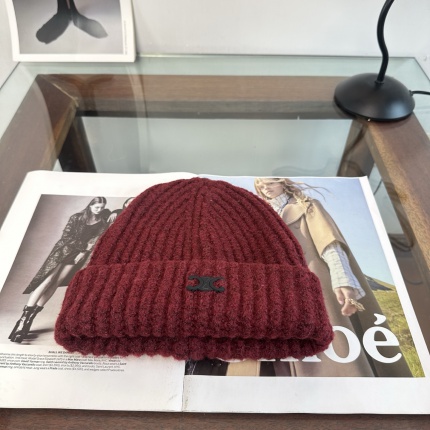 Celine Hats in 224327