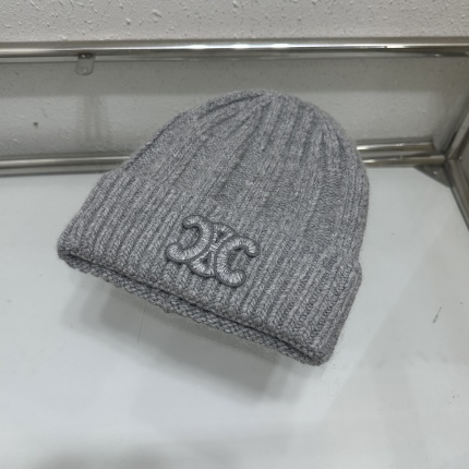 Celine Hats in 224354