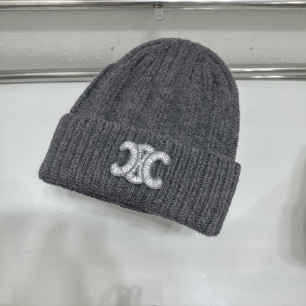 Celine Hats in 224355