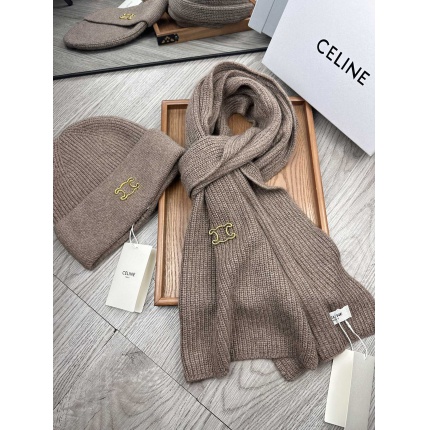 Celine Hats in 224386