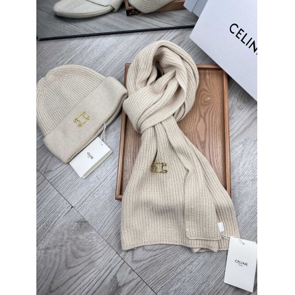 Celine Hats in 224388