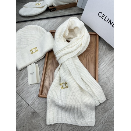 Celine Hats in 224389