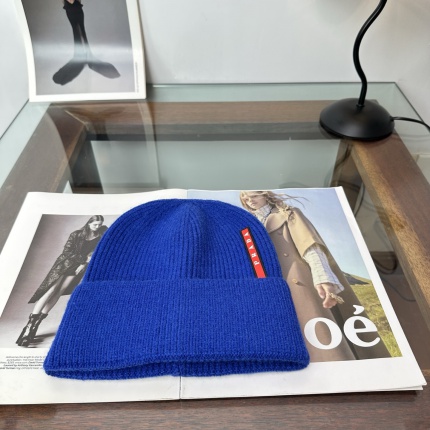 prada Hats in 224407