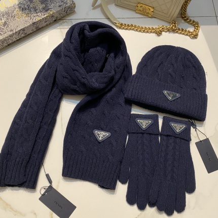 prada Hats in 224429