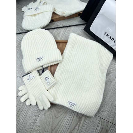 prada Hats in 224435