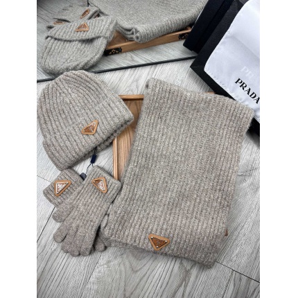 prada Hats in 224436