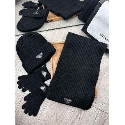 prada Hats in 224437