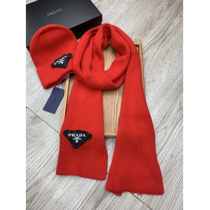 prada Hats in 224449