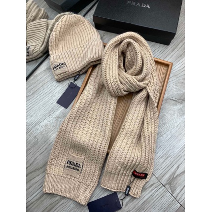 prada Hats in 224451