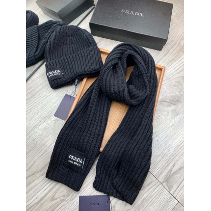 prada Hats in 224454