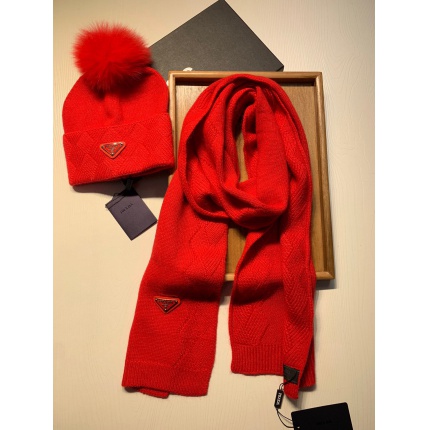 prada Hats in 224464