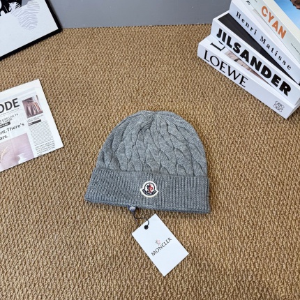 Moncler Hats in 224478