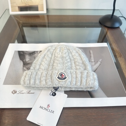 Moncler Hats in 224486