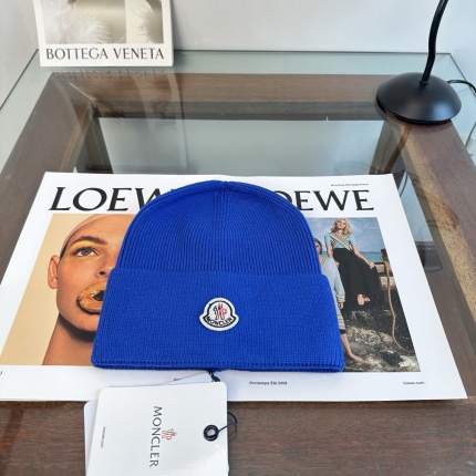 Moncler Hats in 224504