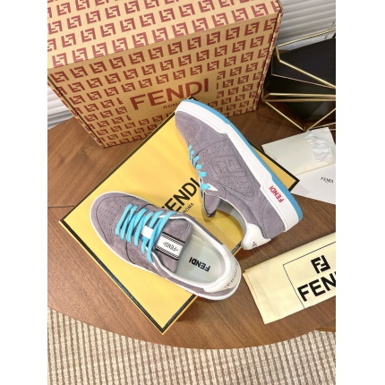 Fendi Sneakers For Men in 224579