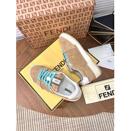 Fendi Sneakers For Men in 224580