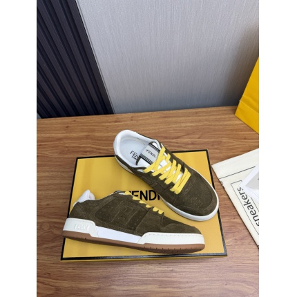 Fendi Sneakers For Men in 224585