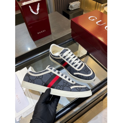 Gucci Tennis Shoes in 224599