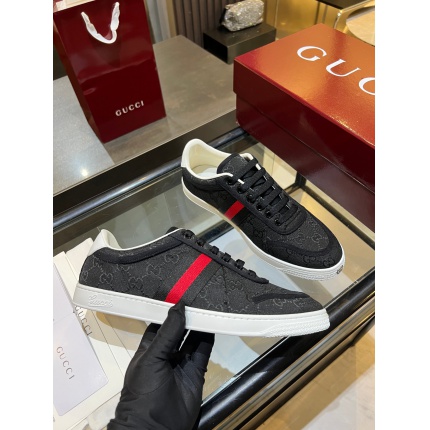 Gucci Tennis Shoes in 224602
